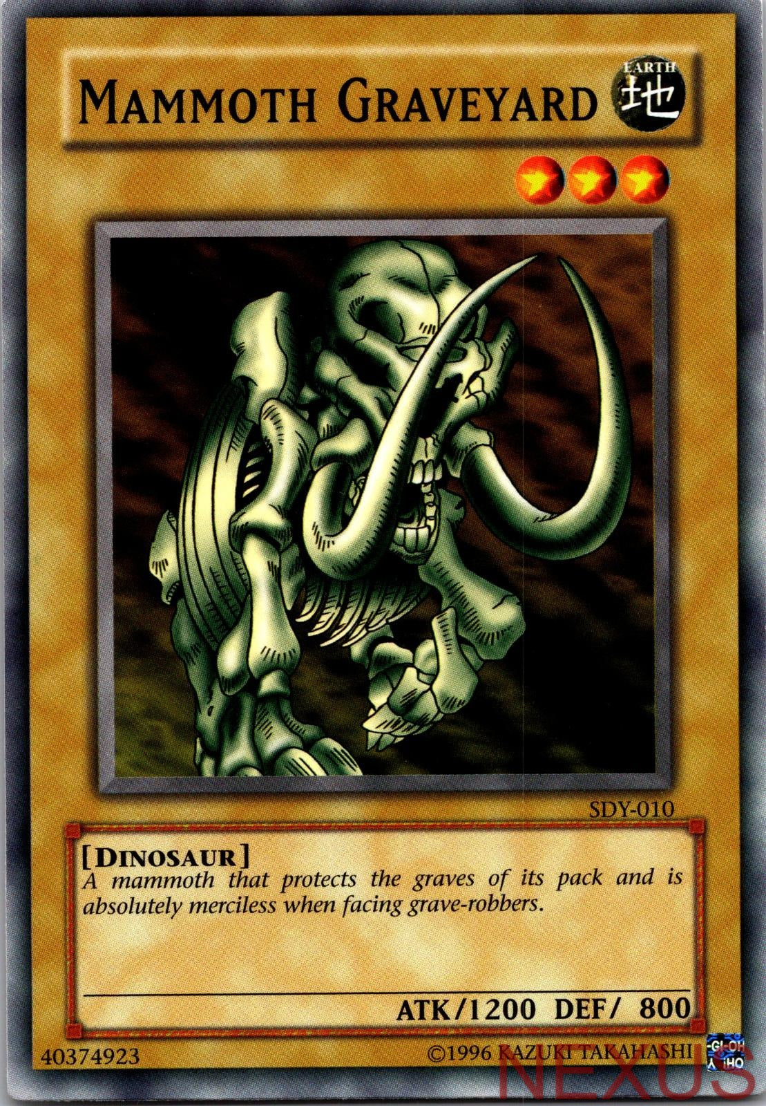 Mammoth Graveyard SDY-010 Common Unlimited Lightly Played